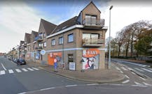 Handelspand te koop van ca. 830 m² op centrale ligging in Torhout