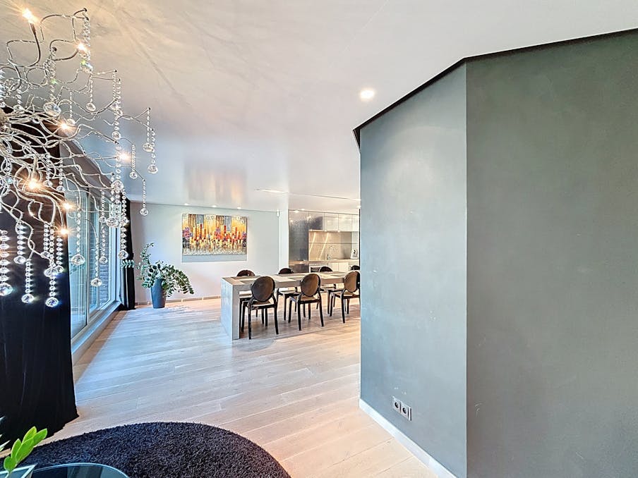 Bureau d'environ 115 m² à louer à Waregem