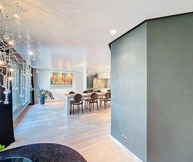 Bureau d'environ 115 m² à louer à Waregem