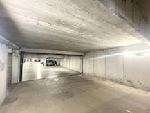 Autostaanplaats te huur in Residentie Blaisantpark