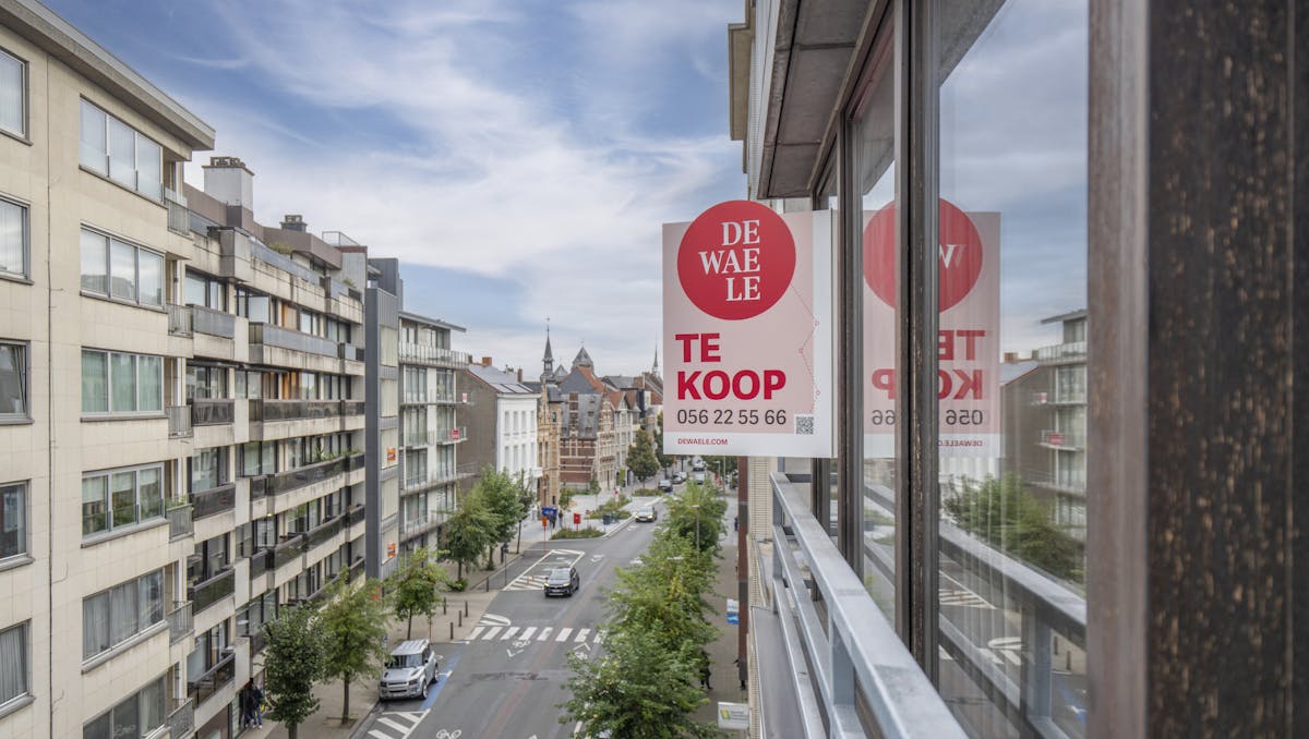 Te koop: lichtrijk 2-slaapkamerappartement in Kortrijk