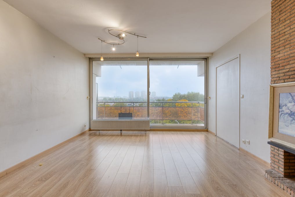 Ruim appartement met garage (optioneel) te koop in Merksem