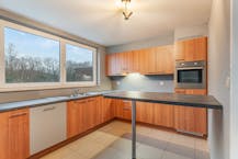 Lichtrijk & instapklaar duplex-appartement nabij Genk-Centrum