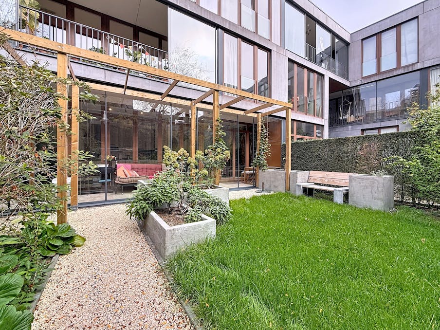 Bemeubelde woning met 3 slaapkamers te huur in Antwerpen