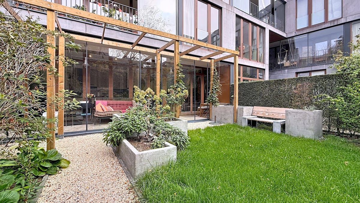 Bemeubelde woning met 3 slaapkamers te huur in Antwerpen