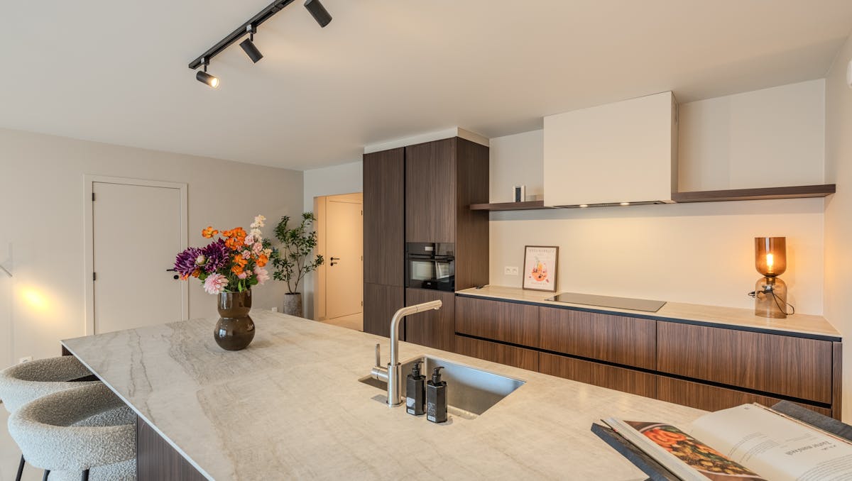 Prachtig gerenoveerd appartement met twee slaapkamers