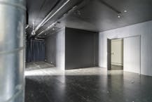 Kantoorgebouw te koop in Kortrijk