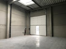 Recent warehouse of 108 m² in Roeselare