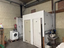 Magazijn van ca. 900m² te huur in Deerlijk.