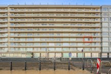 Ruim 1-slaapkamer appartement met frontaal zeezicht ! 