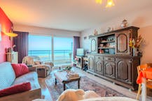 Ruim 1-slaapkamer appartement met frontaal zeezicht ! 