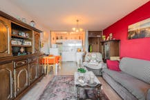 Ruim 1-slaapkamer appartement met frontaal zeezicht ! 