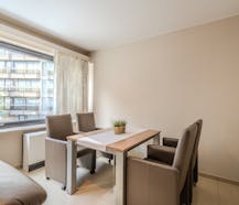 Lichtrijk 2-slaapkamer appartement te koop te Oostende