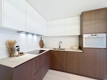 Gerenoveerd appartement te koop aan het Heldenplein te Heist