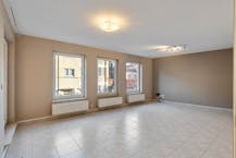 Op te frissen appartement met 2 slaapkamers in Hasselt