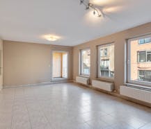 Op te frissen appartement met 2 slaapkamers in Hasselt