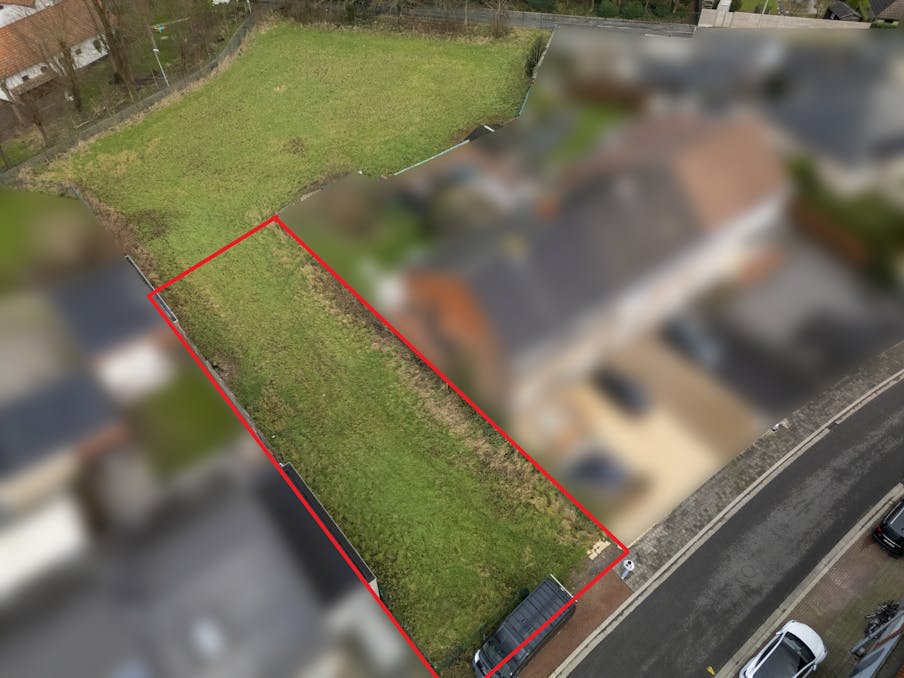 Bouwgrond (450 m²) te koop op een centrale locatie te Gullegem