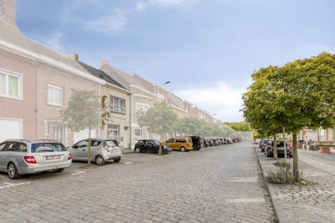 Instapklare woning te koop in Kortrijk! 