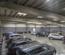 Magazijn met woonst te koop in Desselgem