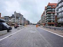 Nieuwbouw casco handelsruimte op topligging te Oostduinkerke