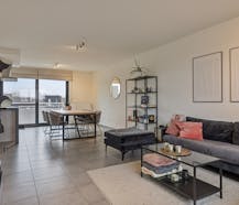 Instapklaar duplexappartement met ruime terrassen te Gent