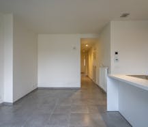 Wonen op twee niveaus in hartje Kortrijk.