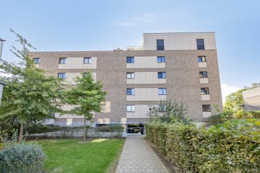 Modern 2-slpk appartement met terras en parking in Hasselt