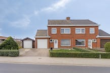 Halfopen huis te koop in Wijtschate met 3 kamers en mooie tuin