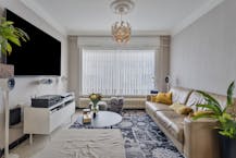 Halfopen huis te koop in Wijtschate met 3 kamers en mooie tuin