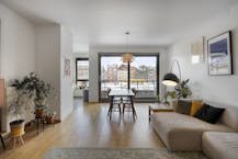 Two bedroom apartment with parking space in Schaerbeek