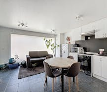 Gezellige en lichtrijke studio te huur in Anzegem!