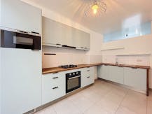 Woning met twee slaapkamers te huur in Sint-Amandsberg