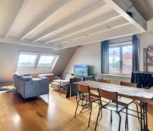 Appartement te huur met 1 slaapkamer en garagebox in Brugge