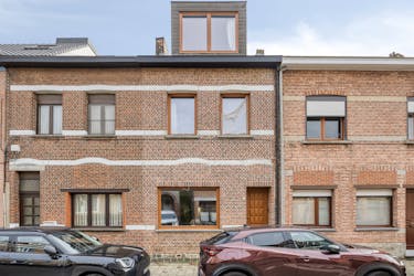 Instapklaar huis met 3 slaapkamers in Edegem