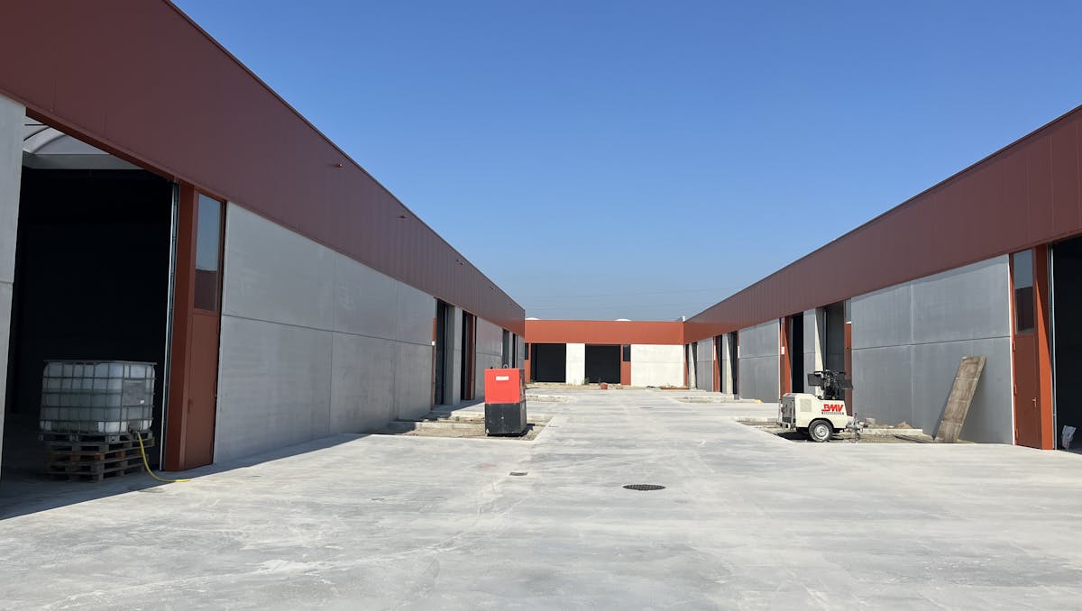 Laatste nieuwbouw KMO-units (217-463 m²) te koop in Evergem