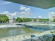 Tour & Taxis - Bemeubeld 2 slaapkamer appartement aan kanaal