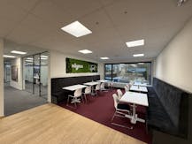 Kantoor (621 m²) te huur in Sint-Denijs-Westrem