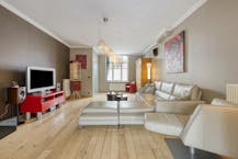 Instapklaar huis met 5 slaapkamers in Assebroek 