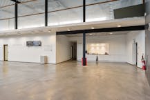 Modern bedrijfsgebouw met zonnepanelen & topconnectiviteit in Genk