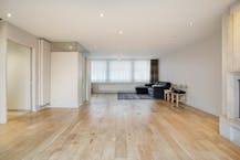 Sportcentrum met woning te koop in Roeselare