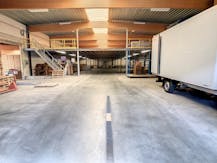 Loods van ca. 675 m² met laadkade en 3 poorten in Dadizele