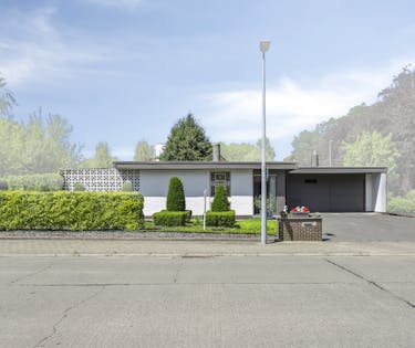 Bungalowwoning met garage nabij Sterrebos te Rumbeke