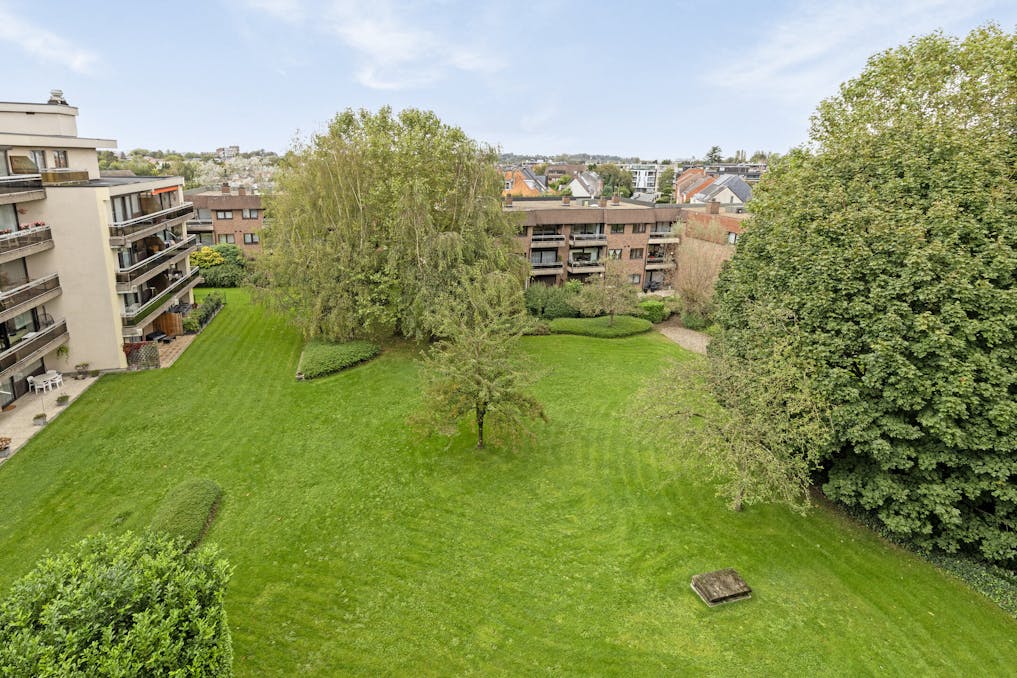 Appartement bien entretenu de 2 chambres avec place de parking à vendre à Strombeek-Bever