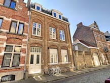 Duplex-appartement met 1 kamer en stadstuin in centrum Ieper