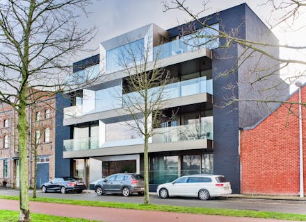 Fantastisch afgewerkt appartement te huur in Brugge met 3 slaapkamers en 3 terrassen met zicht op water