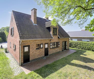 Rustig gelegen, te renoveren woning in groen Heusden