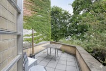 Studio te huur met zalig terras in de Diskmuidestraat, Gent