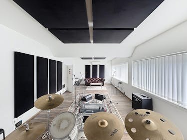 Repetitieruimte /kantoorruimte te huur 260 m² Brugge