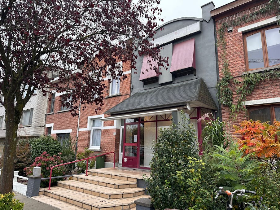 Handelspand te koop Zwaantjeslei Merksem