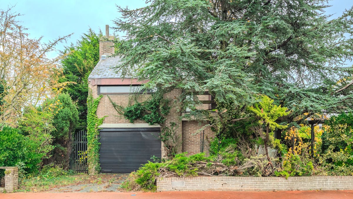 Te renoveren villa te Oostende